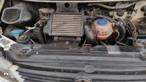 ������������� Volkswagen Caravelle