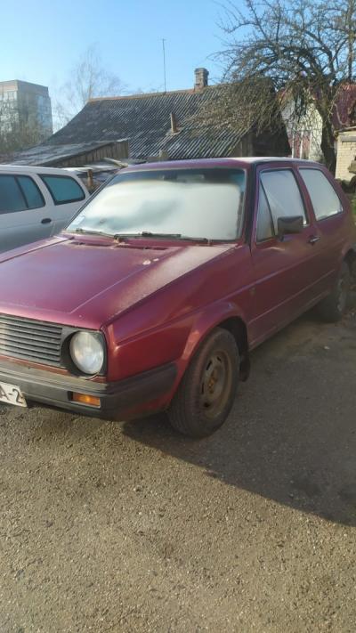 Volkswagen Golf 2