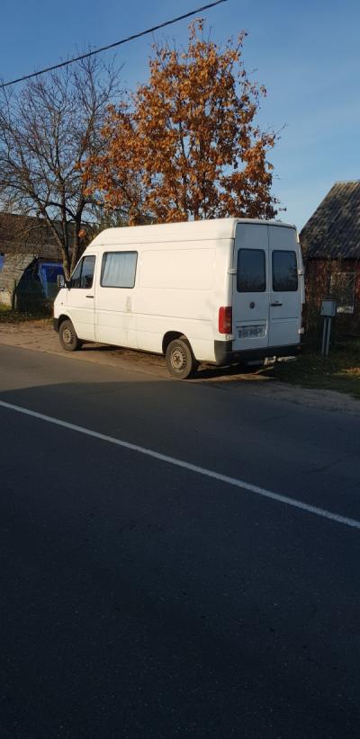  LT28