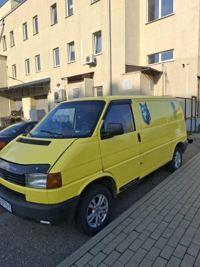  Transporter T4