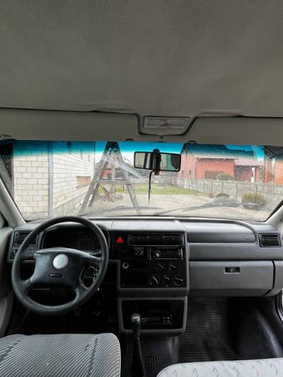  Transporter T4