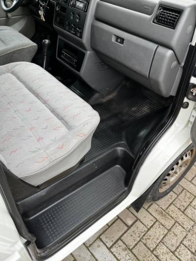  Transporter T4