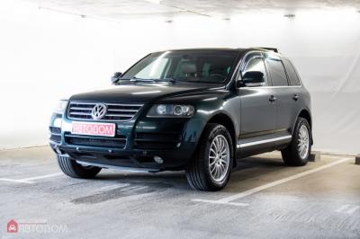 Volkswagen Touareg 1