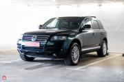 ������������� Volkswagen Touareg 1