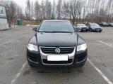 ������������� Volkswagen Touareg 1