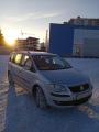 ������������� Volkswagen Touran