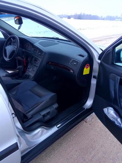  S60