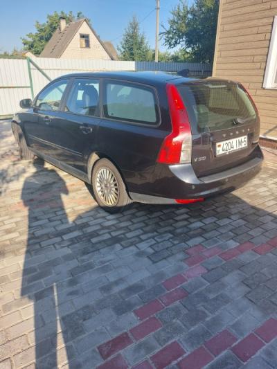  V50