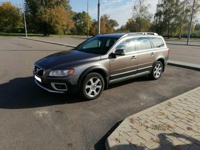 Volvo XC70