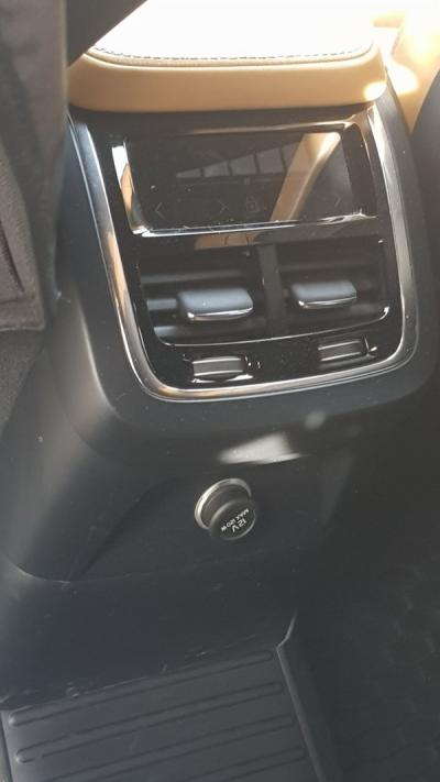  XC90