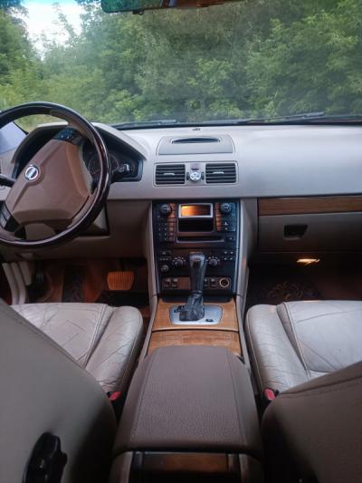  XC90