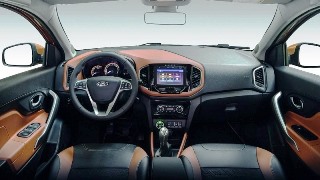 Lada XRay Cross (Лада ИксРей Кросс) 2019 модельного года