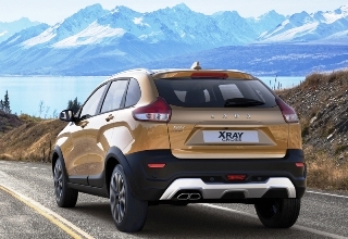 Lada XRay Cross (Лада ИксРей Кросс) 2019 модельного года