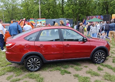 Lada Granta Active Cross (Лада Гранта Актив Кросс) 2025 модельного года