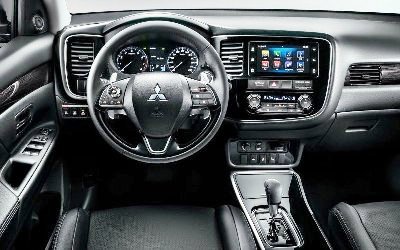 Mitsubishi Outlander (Мицубиши Аутлендер) 2019 года