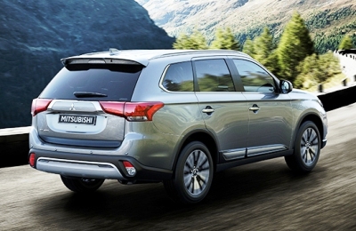 Mitsubishi Outlander (Мицубиши Аутлендер) 2019 года