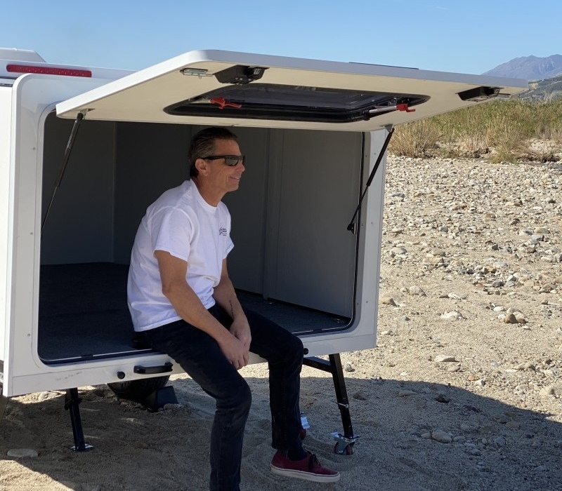 Кемпер Hitch Hotel технические характеристики, оснащение и стоимость