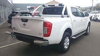 Внедорожник-пикап Nissan NP300 Navara (Ниссан НП 300 Навара) 2015 года