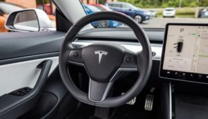 Электромобиль Tesla Model 3, салон