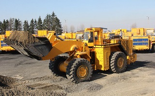 Погрузчик БелАЗ-78250 вышел на заводские испытания
