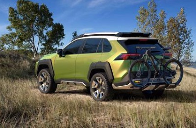 Кроссовер Toyota FT-AC - концепт для путешествий