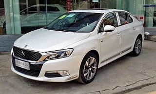 Седан DS 5LS от Citroen для Поднебесной