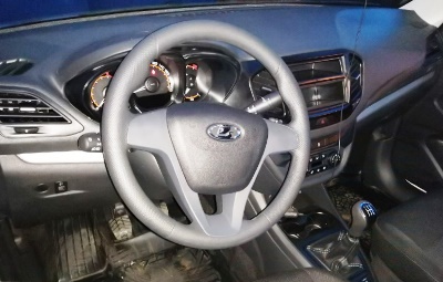 Интерьер Lada Vesta в комплектации Comfort Light