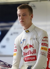 Даниила Квята перевели обратно в Toro Rosso