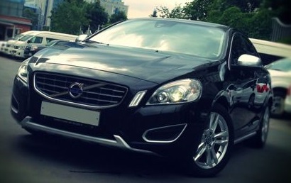 Второе поколение Volvo S60